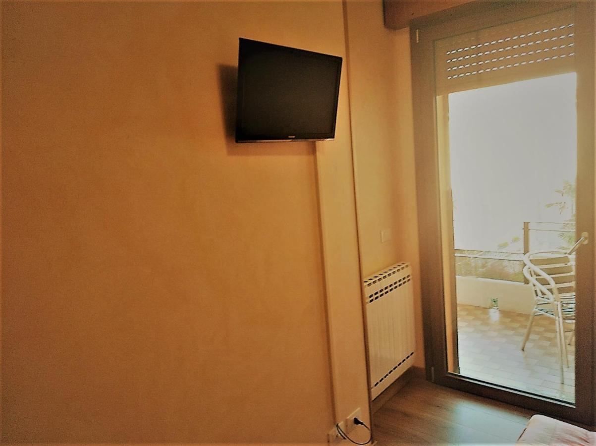 Perla Sirmione Apartment Exterior photo